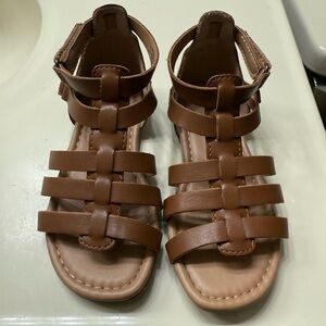 Brown Sandals. Old Navy size 8 Toddler